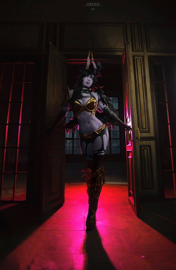 Dota 2 - Akasha (Queen of Pain) (Adornments of Blight) Cosplay - sophisticated portrait
