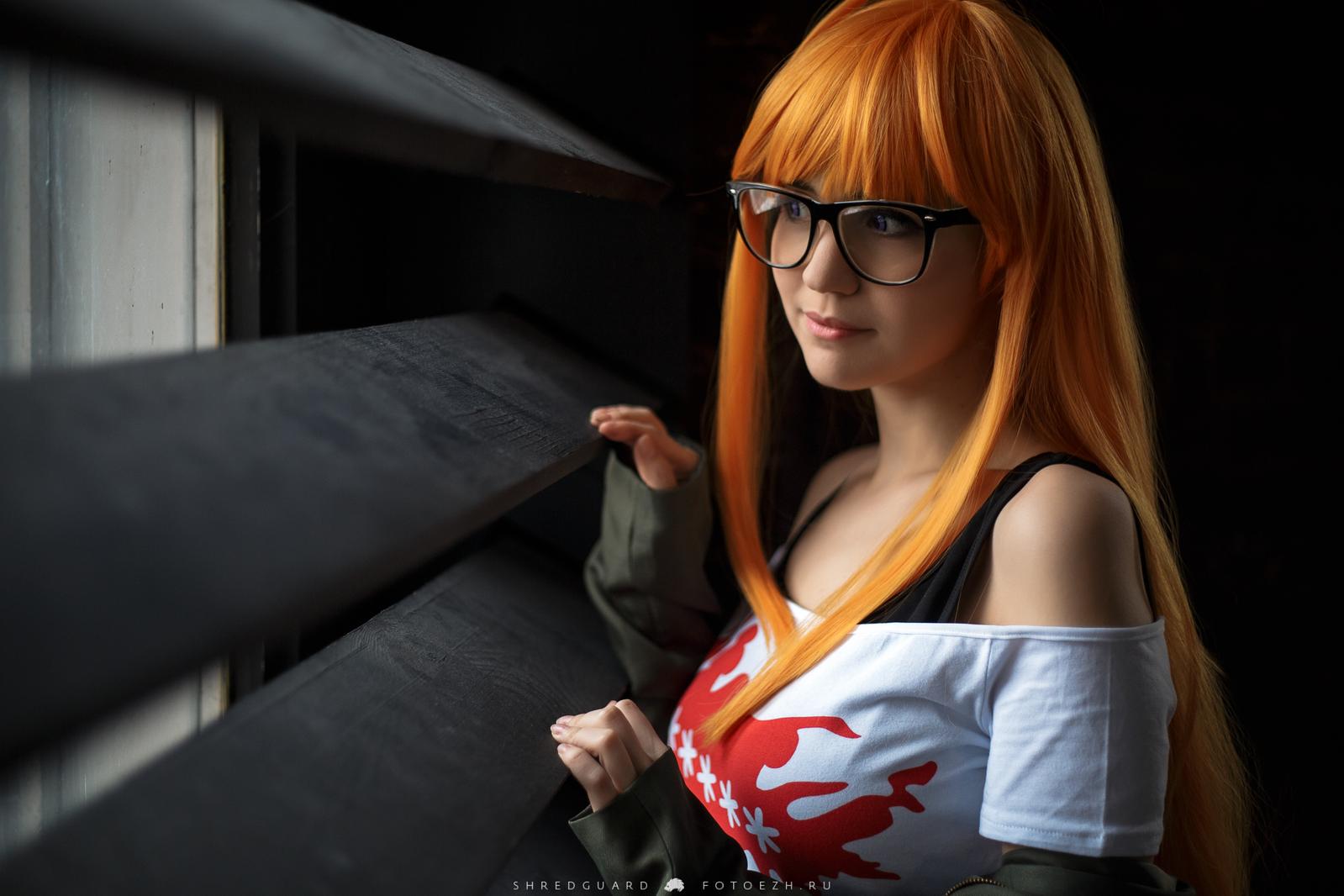 Persona 5 - Futaba Sakura Cosplay - character recreation portrait