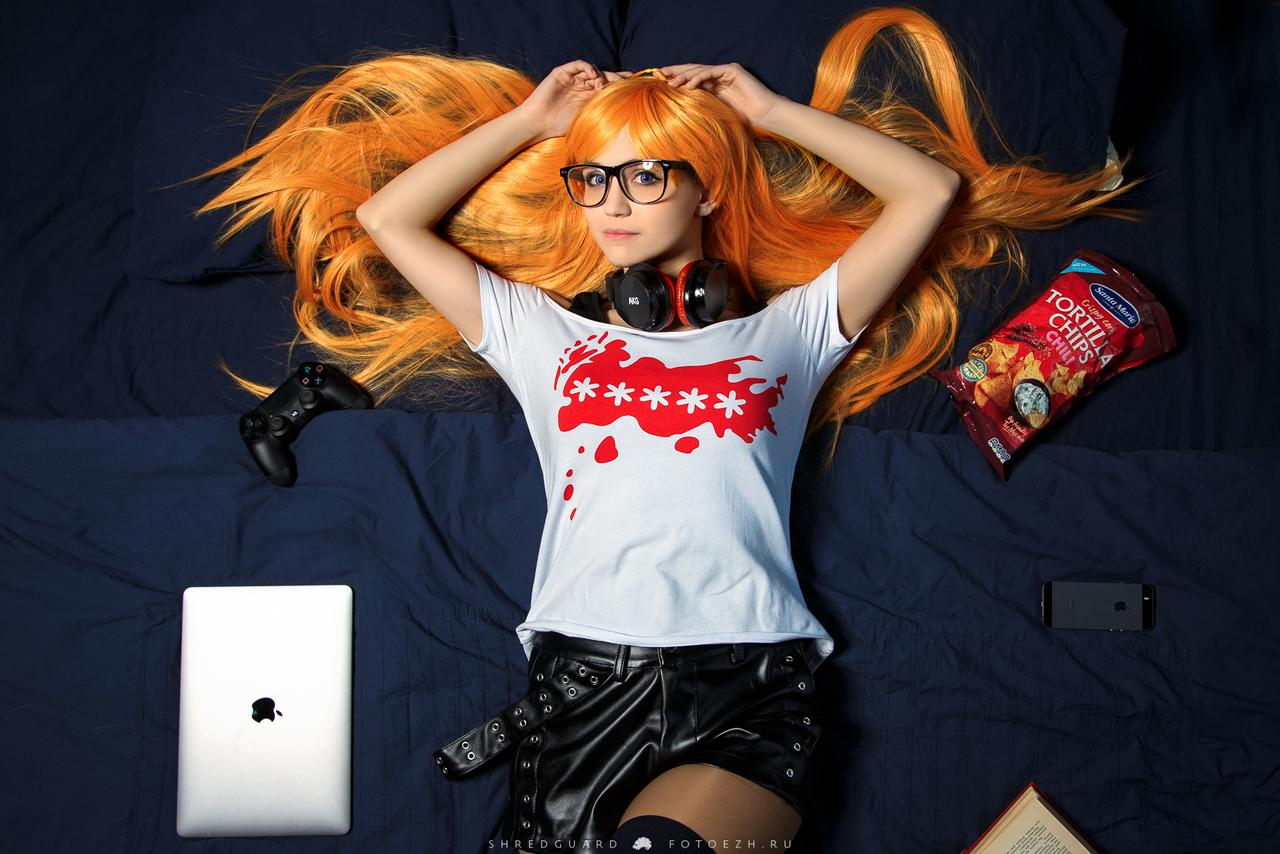 Persona 5 - Futaba Sakura Cosplay - character costume portrait