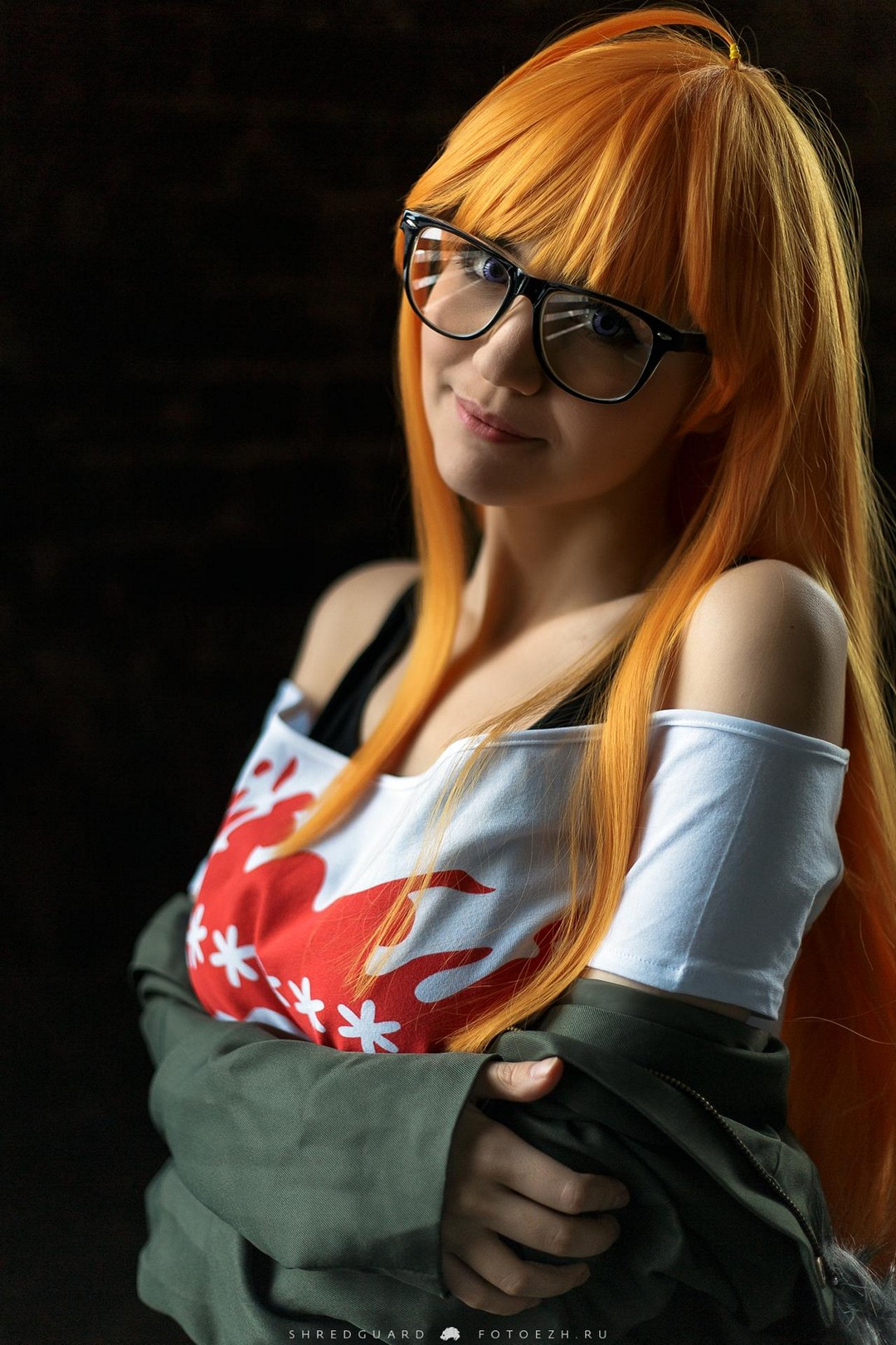 Persona 5 - Futaba Sakura Cosplay - full body character photo
