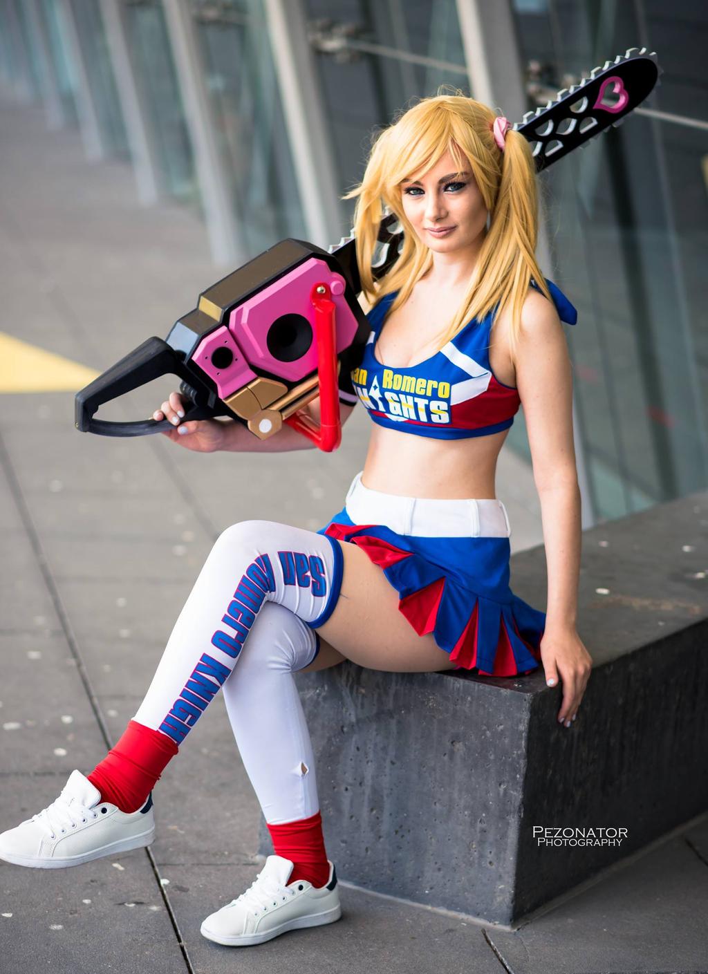 Lollipop Chainsaw - Juliet Starling (Cheerleader) Cosplay - authentic view