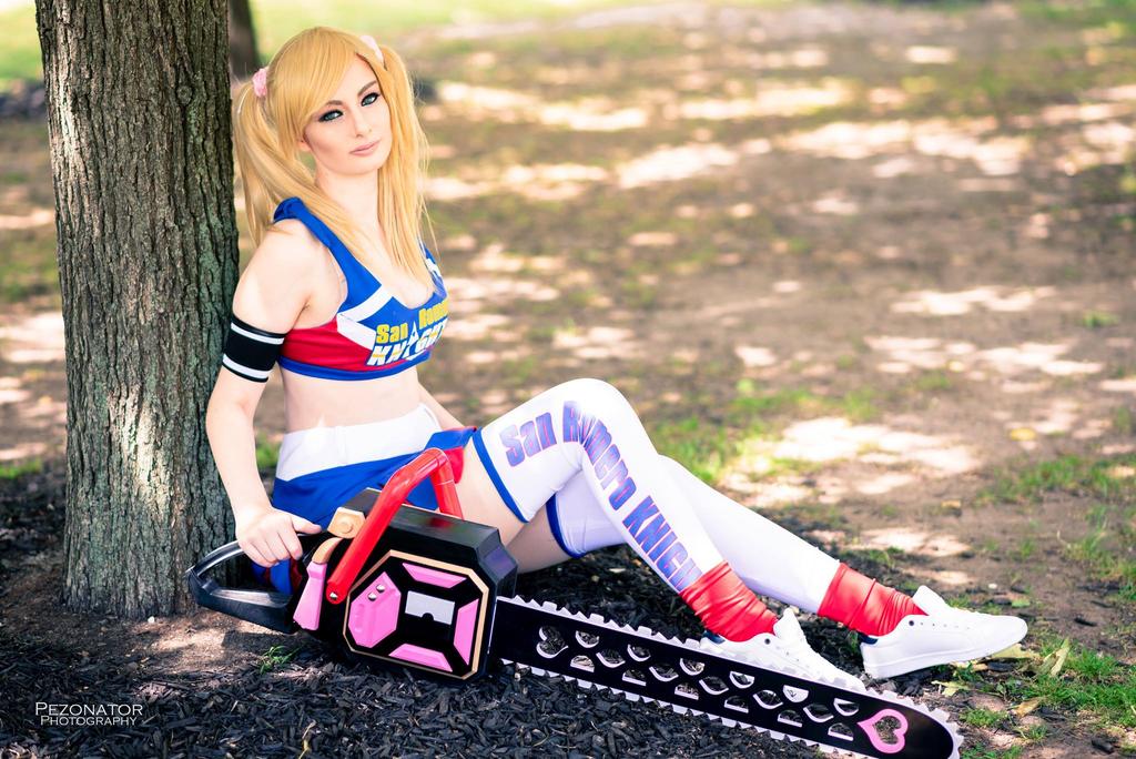 Lollipop Chainsaw - Juliet Starling (Cheerleader) Cosplay - visual exploration