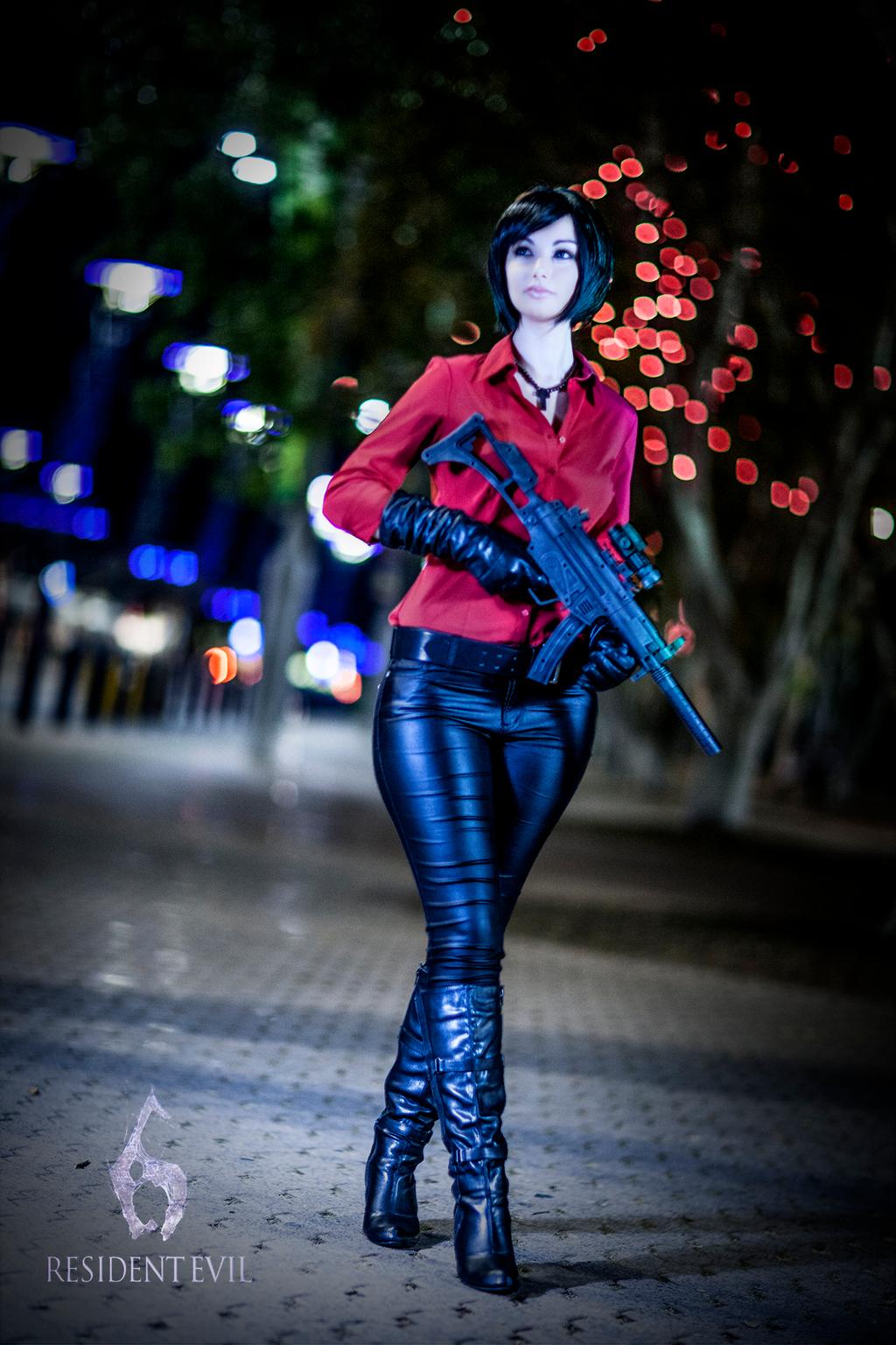 Resident Evil 6 - Ada Wong Cosplay - full body character photo