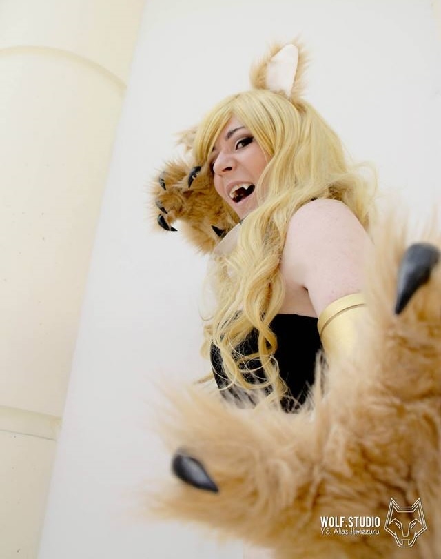 Akame Ga Kill! - Leone Cosplay - artistic framing portrait