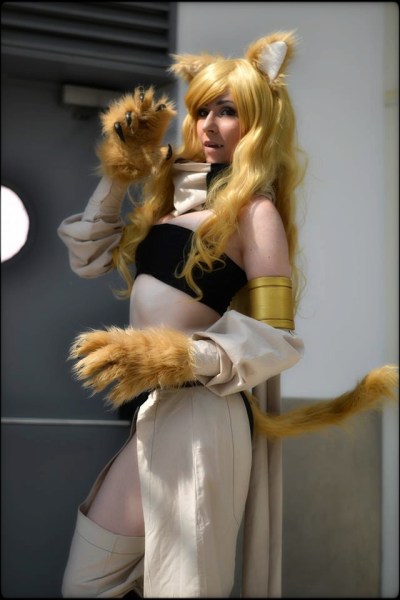 Akame Ga Kill! - Leone Cosplay