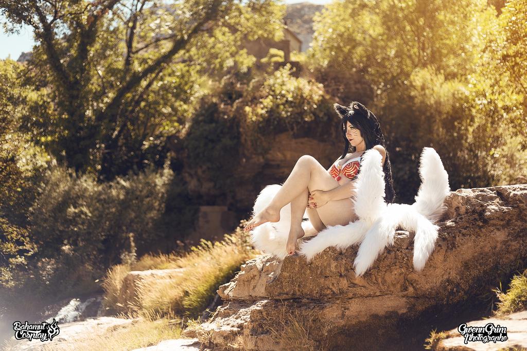 League of Legends - Ahri (Pool) Cosplay - premium character study