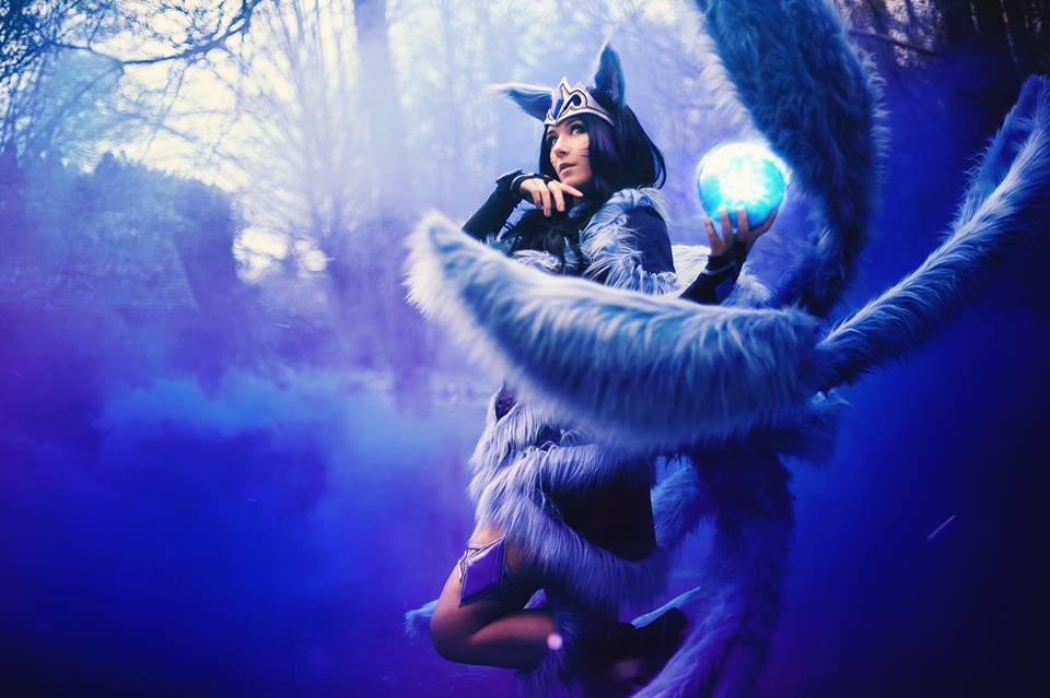 League of Legends - Ahri (Midnight) Cosplay - costume portrait League of Legends - Ahri (Midnight) Cosplay - costume portrait