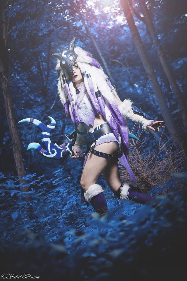 2020 03 18 league of legends e28093 kindred cosplay 4