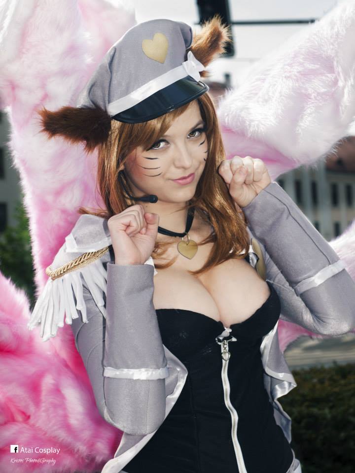 2020-03-31-league-of-legends-e28093-ahri-popstar-cosplay