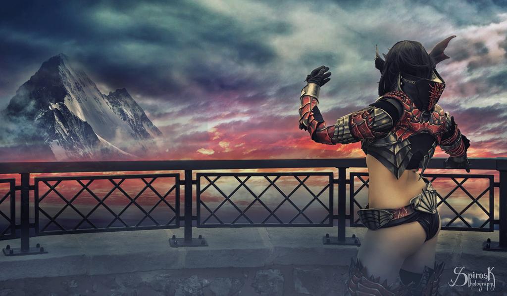 Lineage 2 - Human (Female) (Draconic Light Armor) Cosplay - expressive portrait