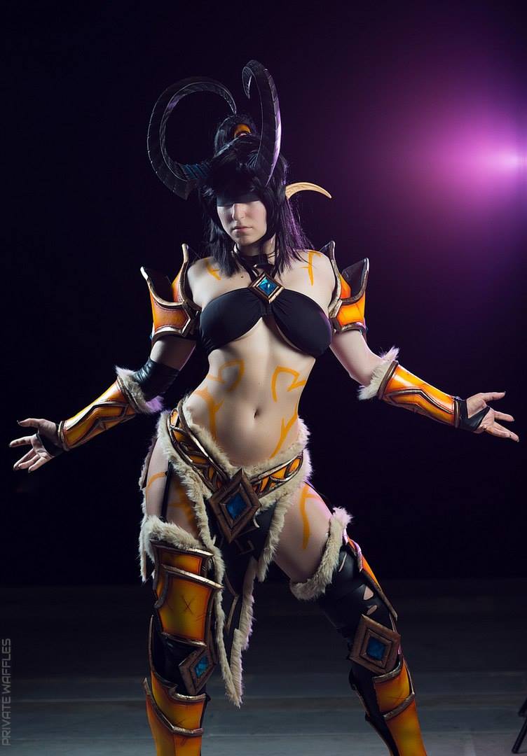 Heroes of the Storm -  Valeera Sanguinar (Demon Hunter) Cosplay - design showcase