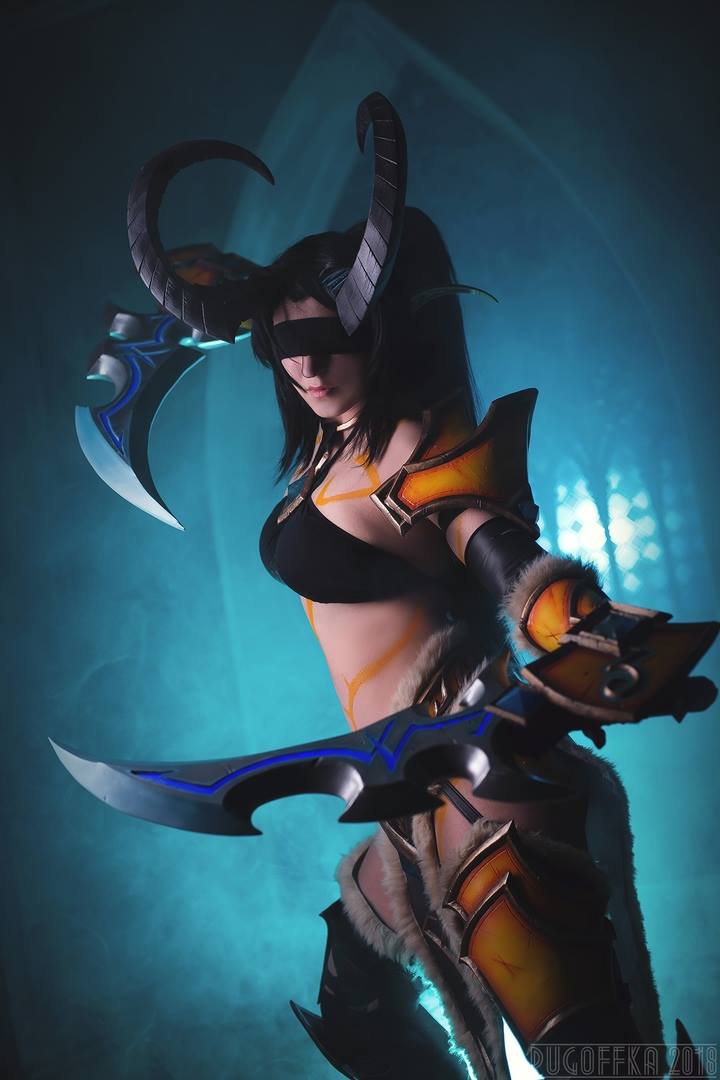 Heroes of the Storm -  Valeera Sanguinar (Demon Hunter) Cosplay - elegant capture