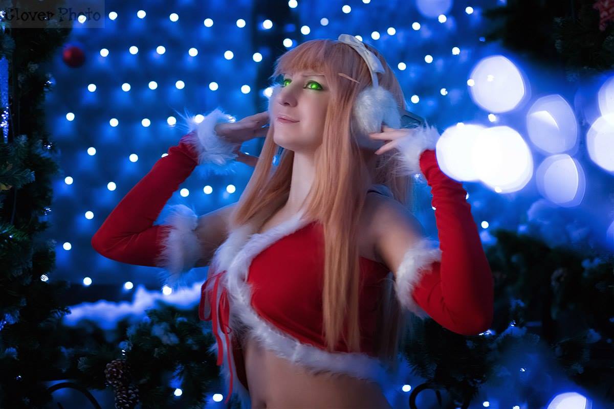 World of Warcraft - The Burning Crusade - Blood Elf (Winter Veil) Cosplay - mature capture