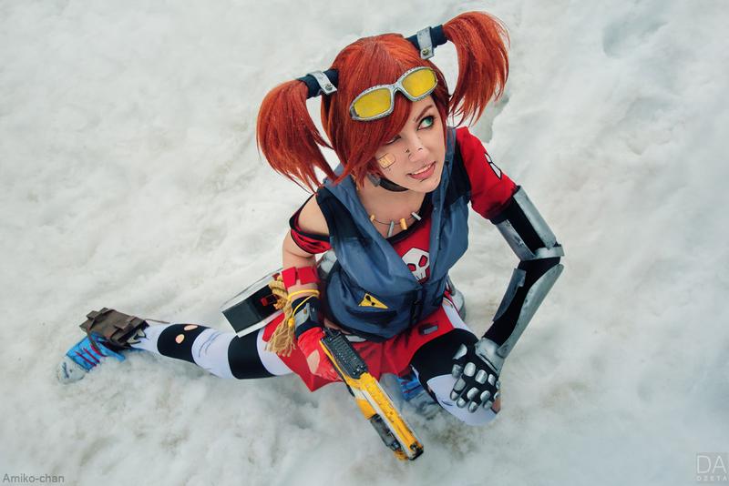 Borderlands 2 - Gaige Cosplay - professional cosplay study