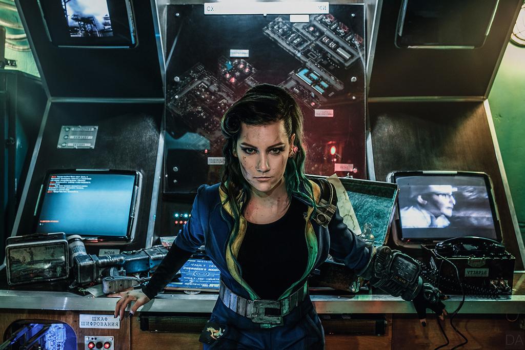 Fallout 3 - Vault Dweller Cosplay - anime character costume photo