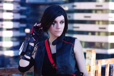 Mirrors Edge - Catalyst - Faith Connors (Phoenix Carpenter) Cosplay