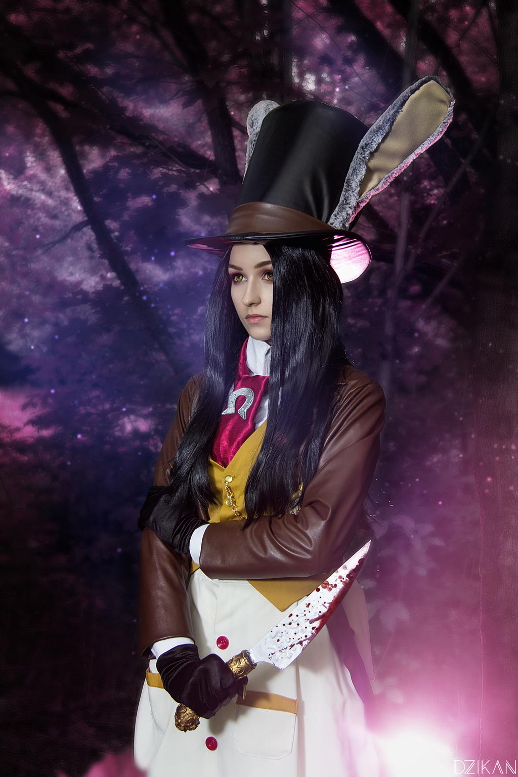 Alice - Madness Returns - Alice - (Late but Lucky) Cosplay - full length port.
