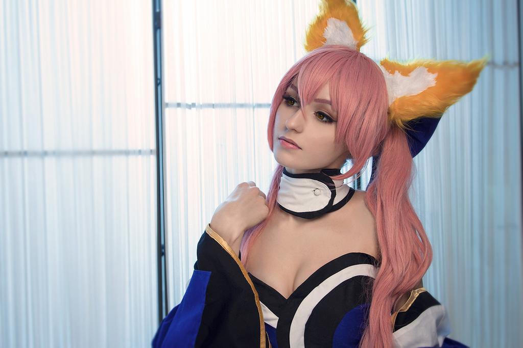 Fate Extra -  Tamamo no Mae (Caster) Cosplay - gentle showcase