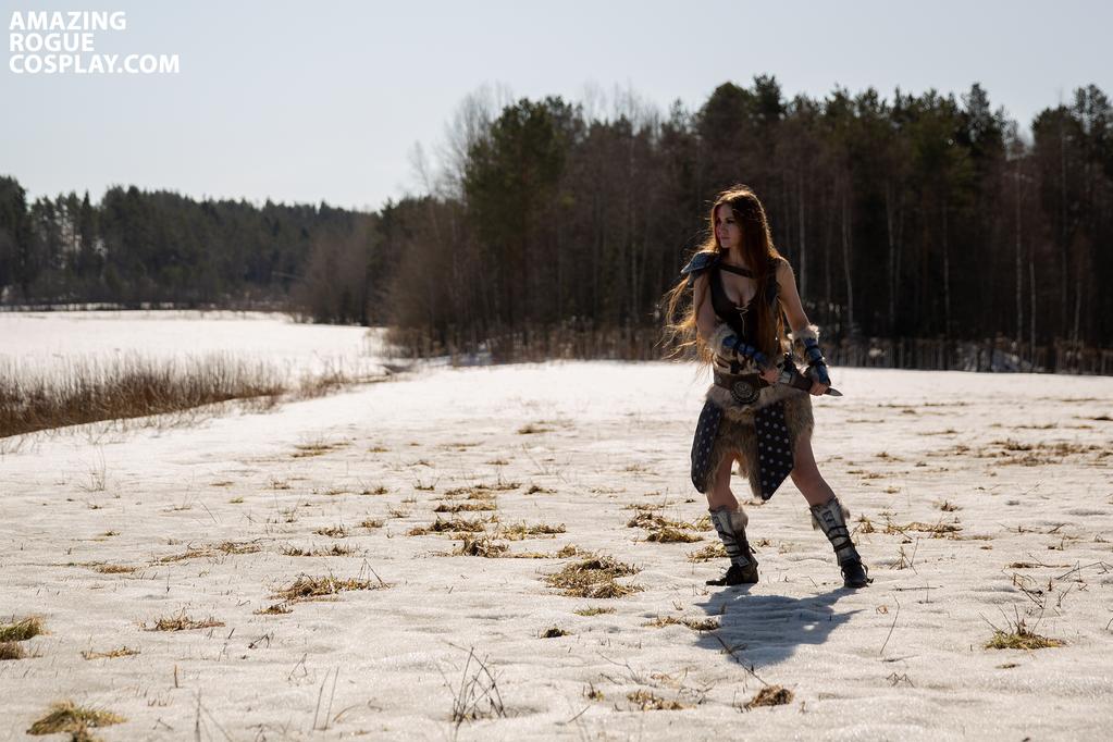The Elder Scrolls 5 - Skyrim - Laat Dovahkiin Cosplay - body photo