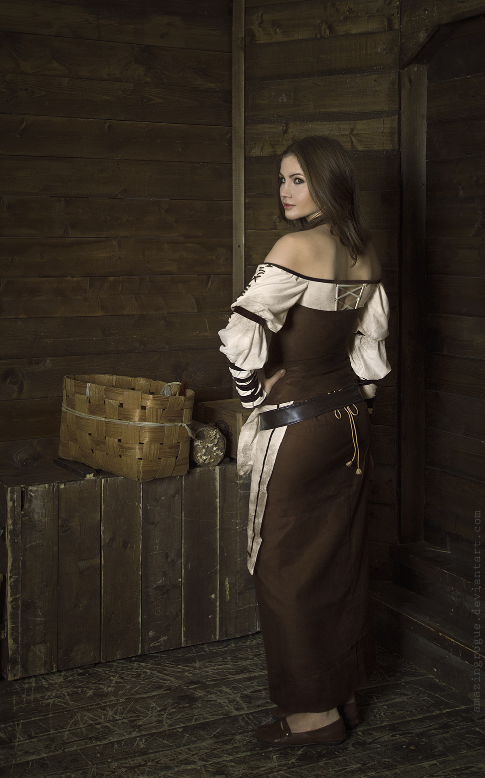 The Elder Scrolls 5 - Skyrim - NPC (Casual) Cosplay - full length port.