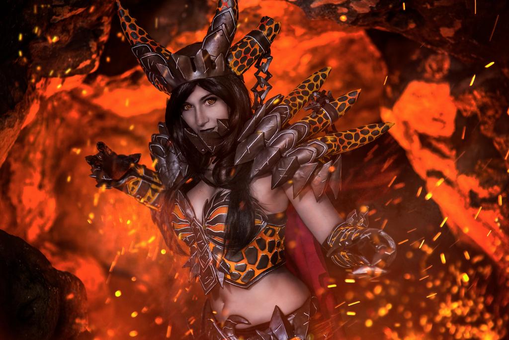world of warcraft cataclysm e28093 deathwing female cosplay 4