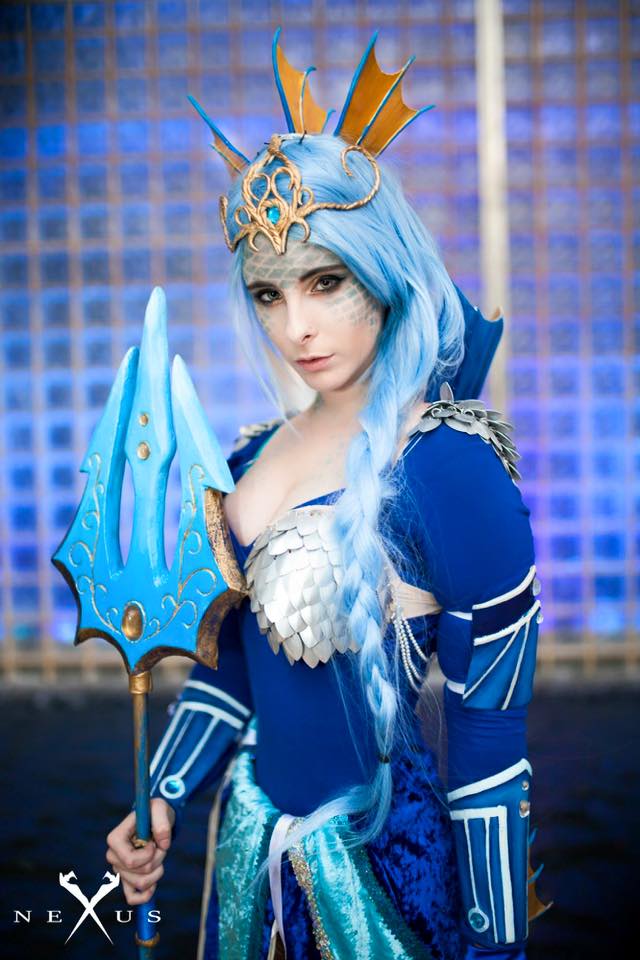 Pokemon - Vaporeon Cosplay - artistic framing portrait