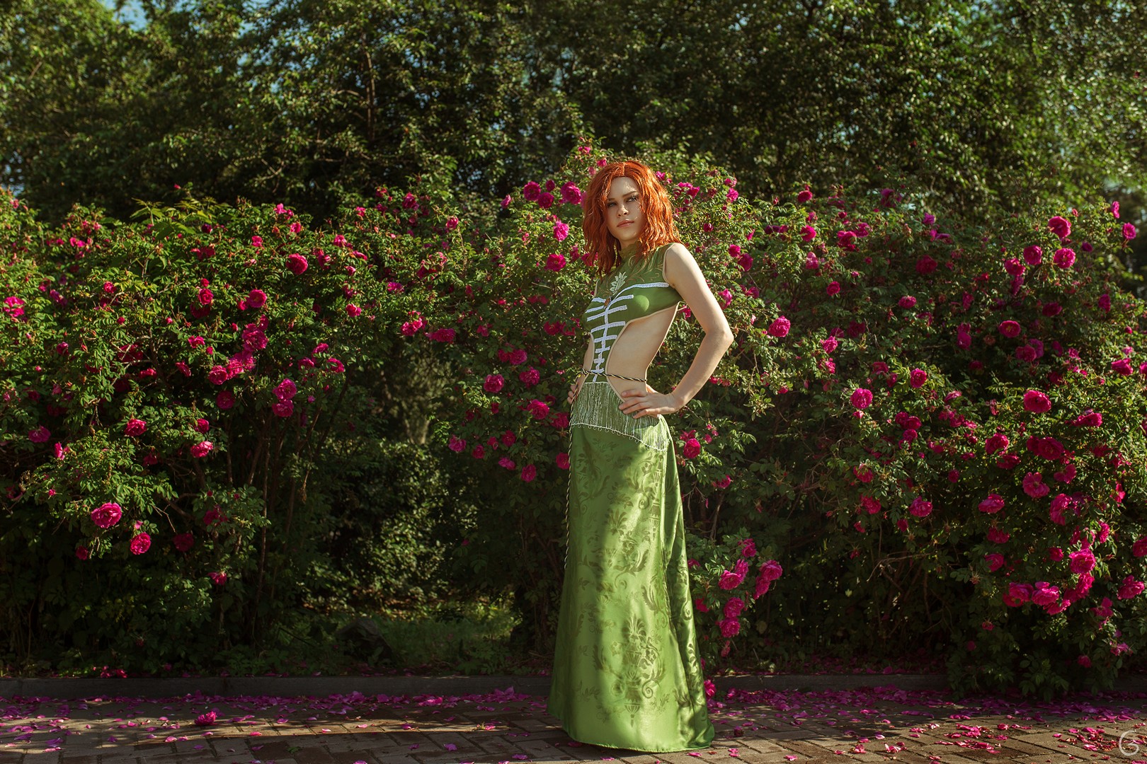 The Witcher - Triss Merigold Cosplay - artistic framing portrait