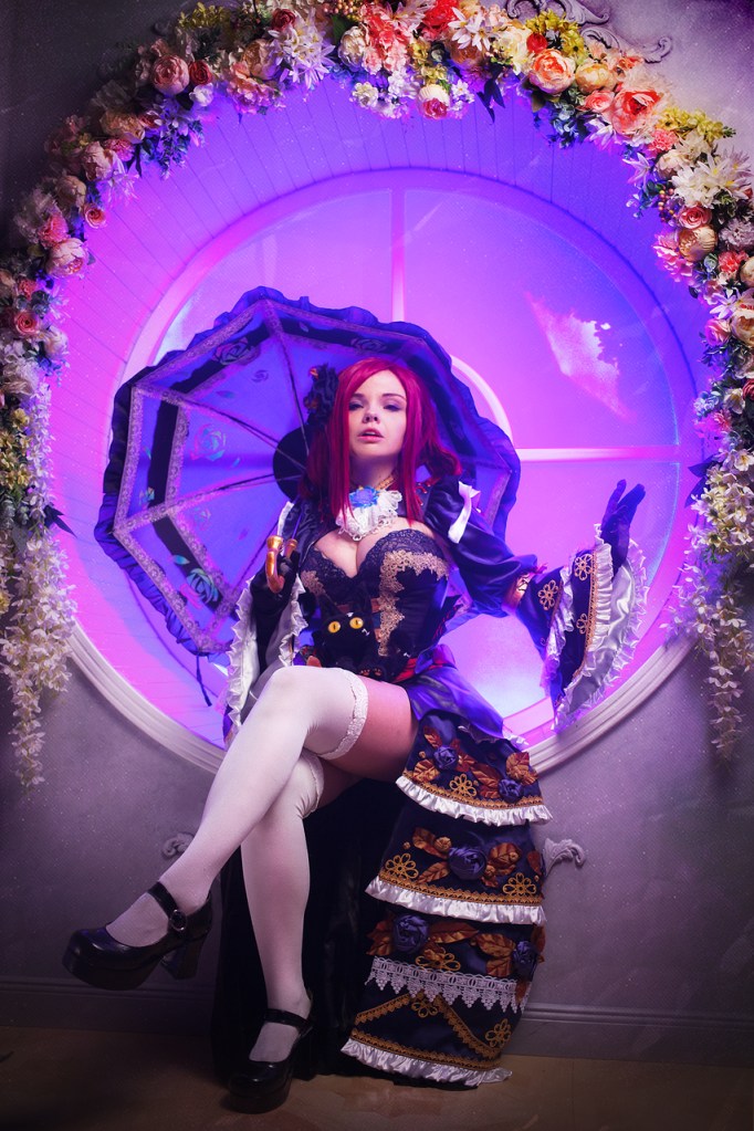 Shadowverse - Ceres of the Night Cosplay - expressive character portrait