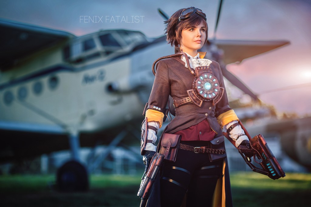Overwatch - Tracer (Steampunk) Cosplay - costume showcase portrait