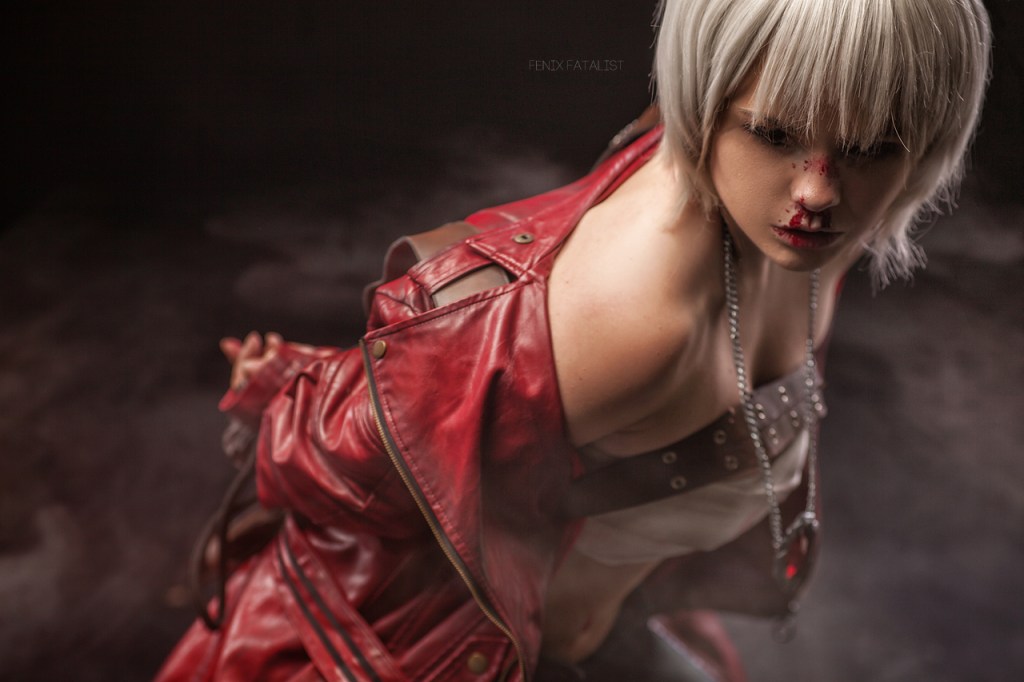 Devil May Cry - Dante (Female) Cosplay - inspired character capture Devil May Cry - Dante (Female) Cosplay - inspired character capture