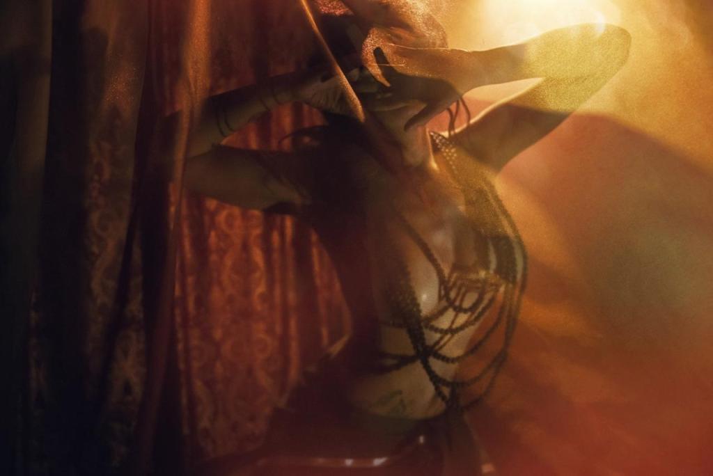 2020 03 08 the witcher 2 assassins of kings succubus cosplay 3