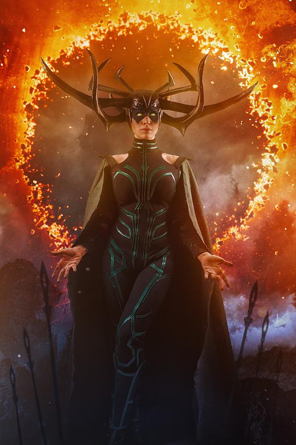 Thor - Ragnarok - Hela Odinsdottir Cosplay - full length port.