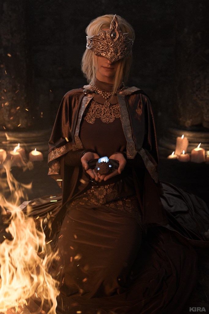 2020 04 01 dark souls 3 e28093 fire keeper cosplay 9