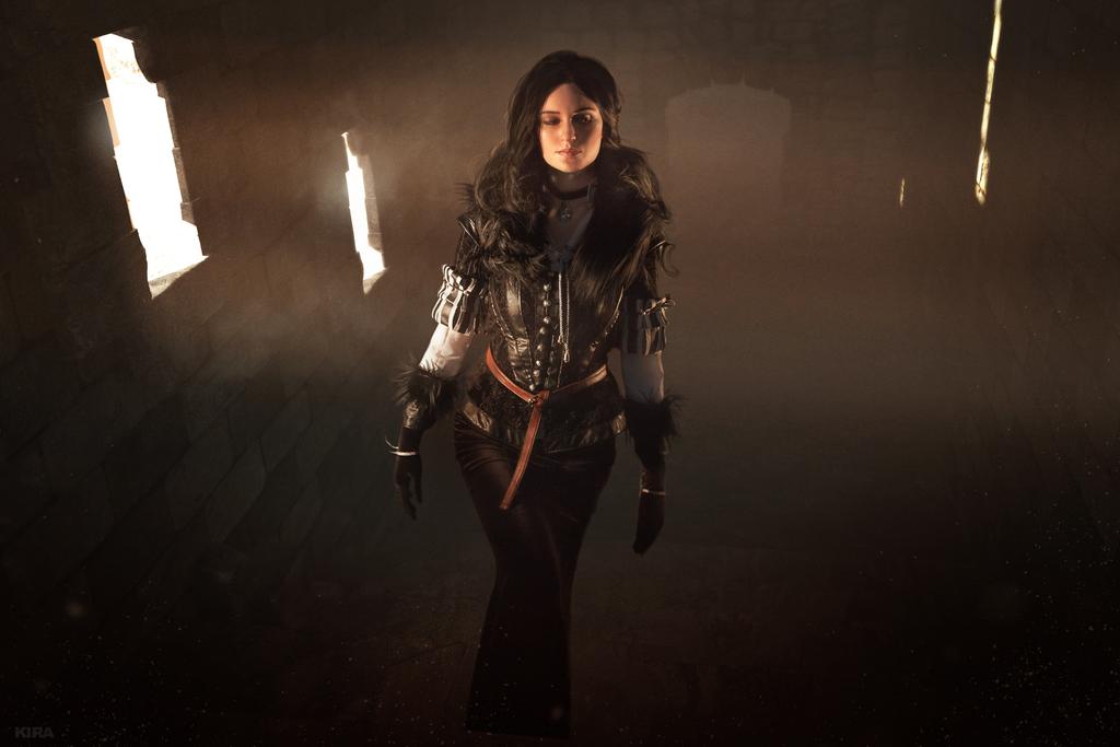 The Witcher 3 - Wild Hunt - Yennefer of Vengerberg Cosplay - body photo