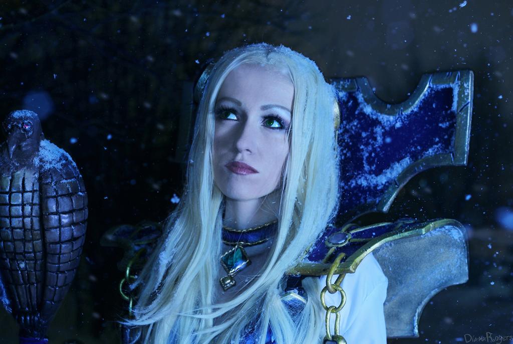Warcraft - Magna Aegwynn Cosplay - character recreation portrait