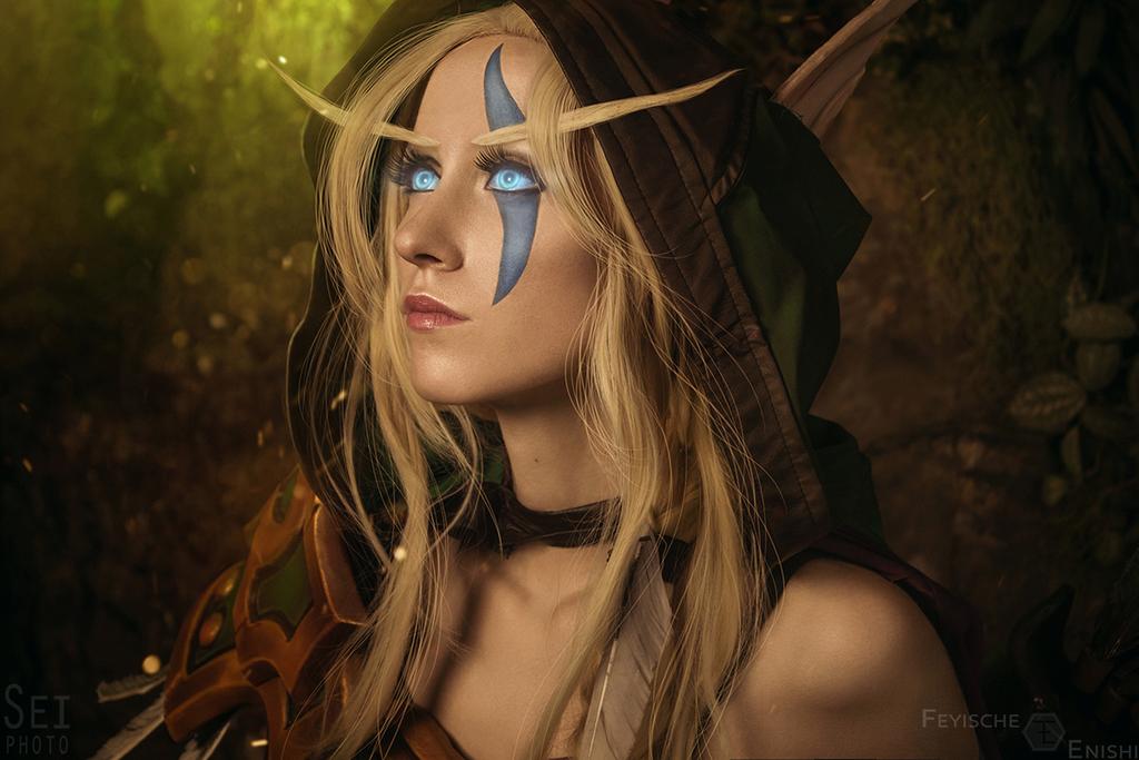World of Warcraft - Battle for Azeroth - Alleria Windrunner Cosplay - authentic view