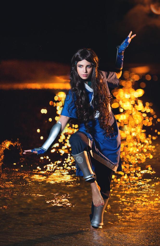 Avatar - The Last Airbender - Katara Cosplay - portrait photo Avatar - The Last Airbender - Katara Cosplay - portrait photo