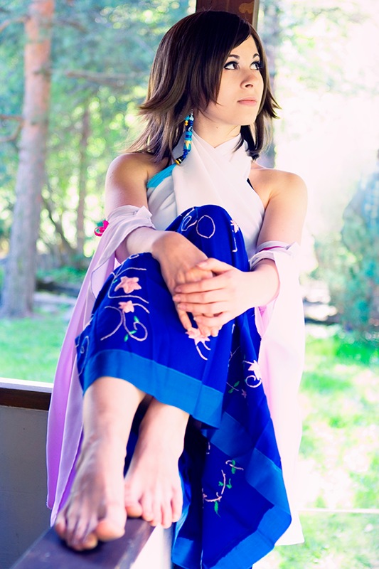 Final Fantasy 10 - Yuna Cosplay - anime character costume photo