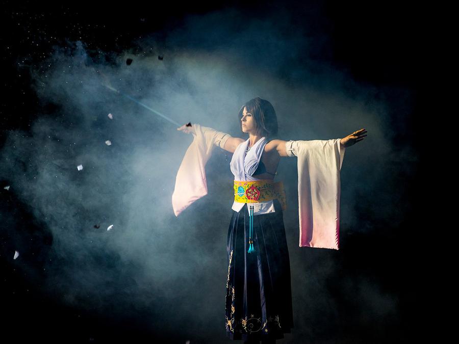 Final Fantasy 10 - Yuna Cosplay - character recreation portrait