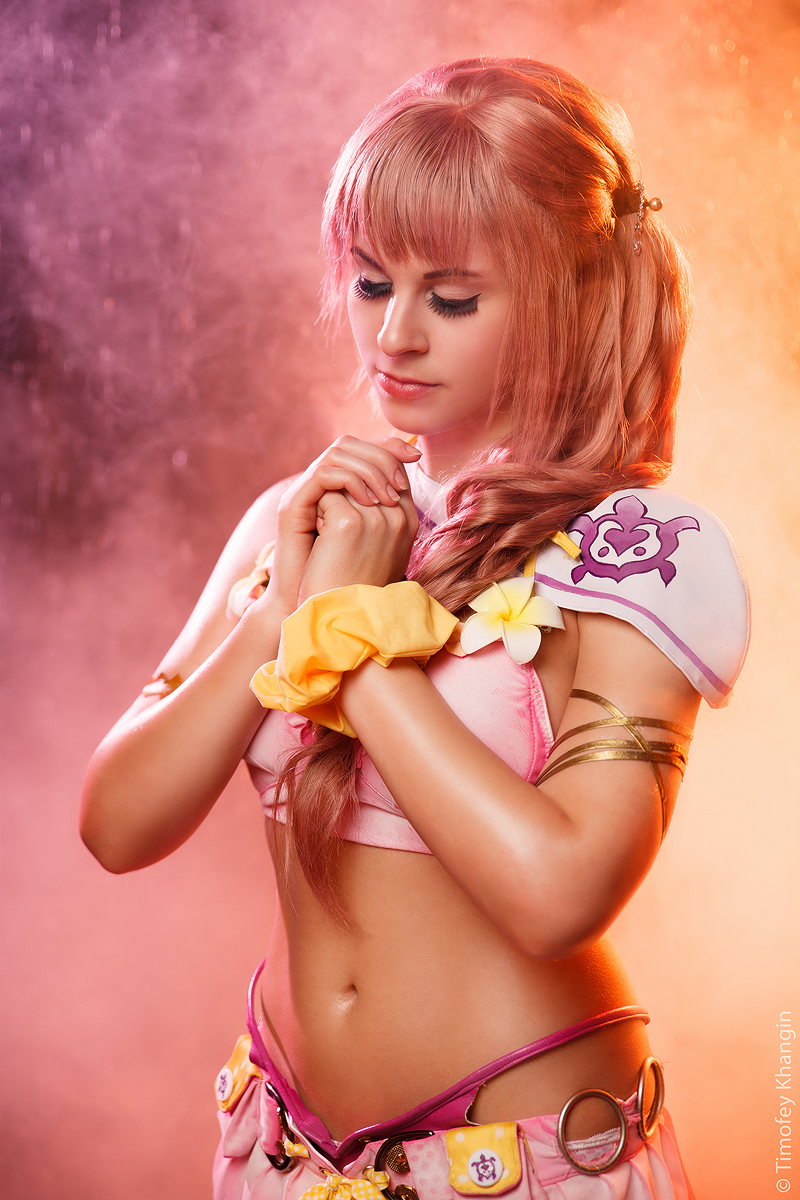 Final Fantasy 13-2 - Serah Farron (Beachwear) Cosplay - character analysis Final Fantasy 13-2 - Serah Farron (Beachwear) Cosplay - character analysis