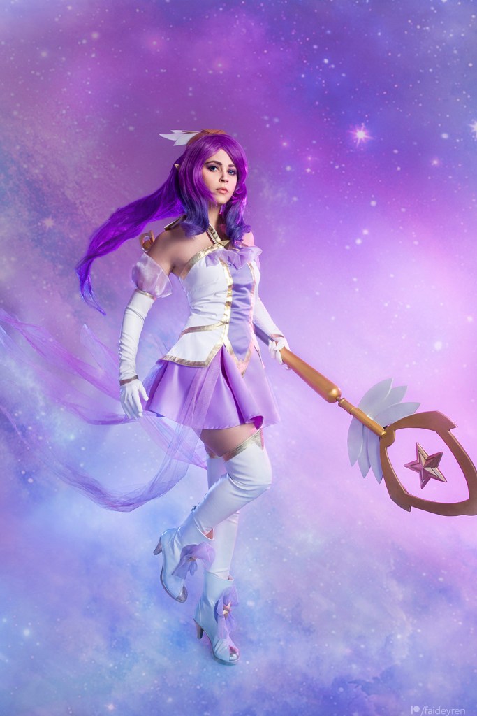 League of Legends - Janna (Star Guardian) Cosplay - full body port.