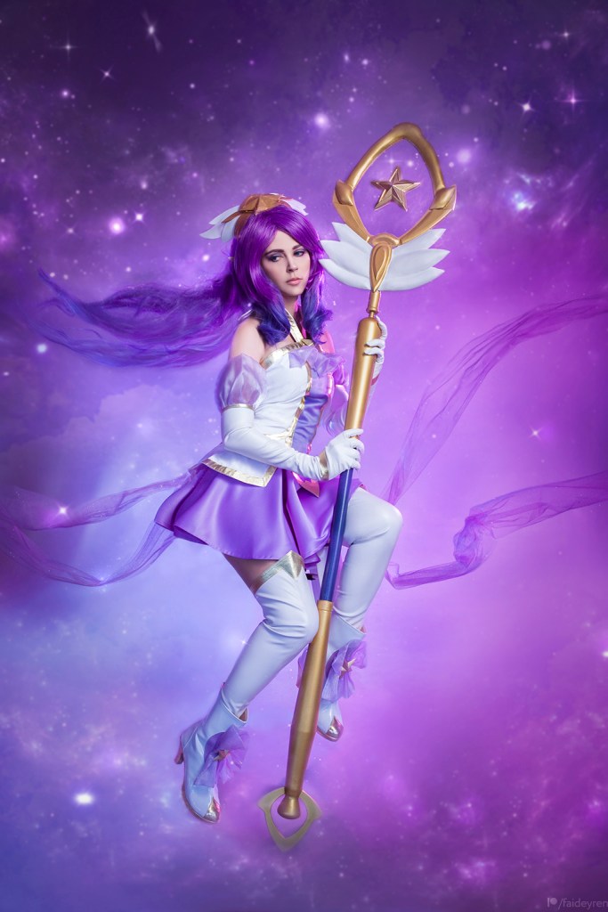 League of Legends - Janna (Star Guardian) Cosplay - costume portrait
