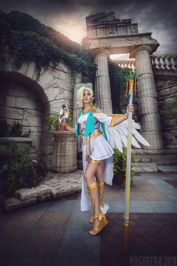 Overwatch - Mercy (Winged Victory) Cosplay - costume show