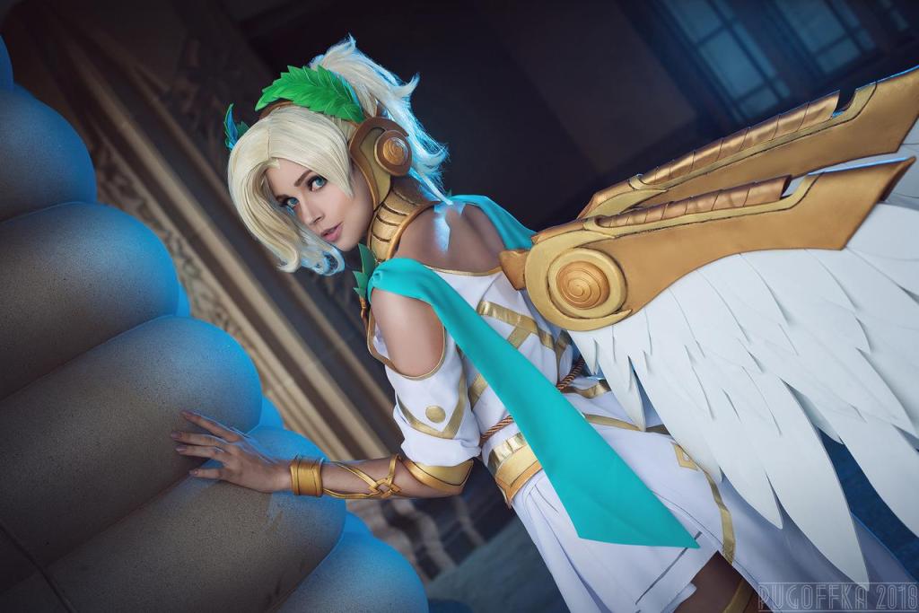 Overwatch - Mercy (Winged Victory) Cosplay - portrait photo