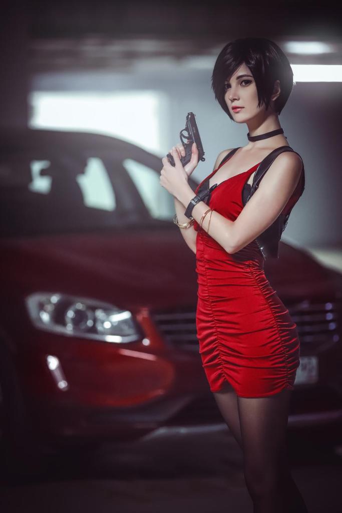 Resident Evil 2 - Remake - Ada Wong Cosplay - delicate portrait Resident Evil 2 - Remake - Ada Wong Cosplay - delicate portrait