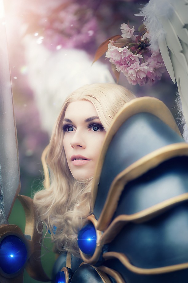 2020 04 04 league of legends e28093 kayle battleborn cosplay 11