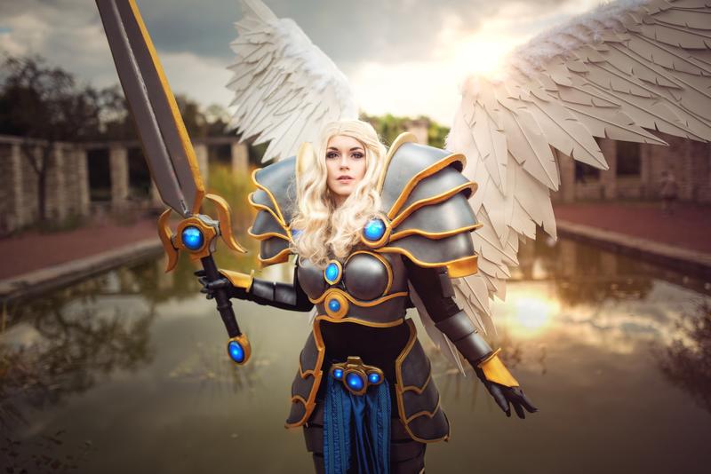 2020 04 04 league of legends e28093 kayle battleborn cosplay 5
