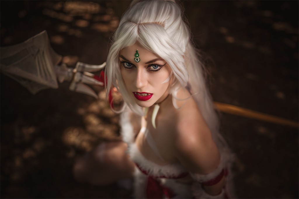2020 04 04 league of legends e28093 nidalee snow bunny cosplay 6