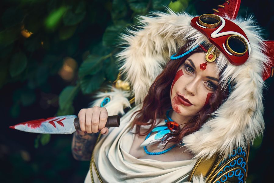 2020 04 04 princess mononoke san wolf girl cosplay 16