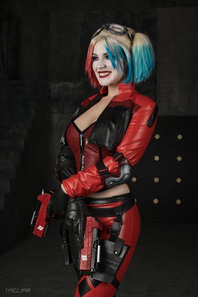 Injustice 2 - Harley Quinn (Harleen Frances Quinzel) Cosplay